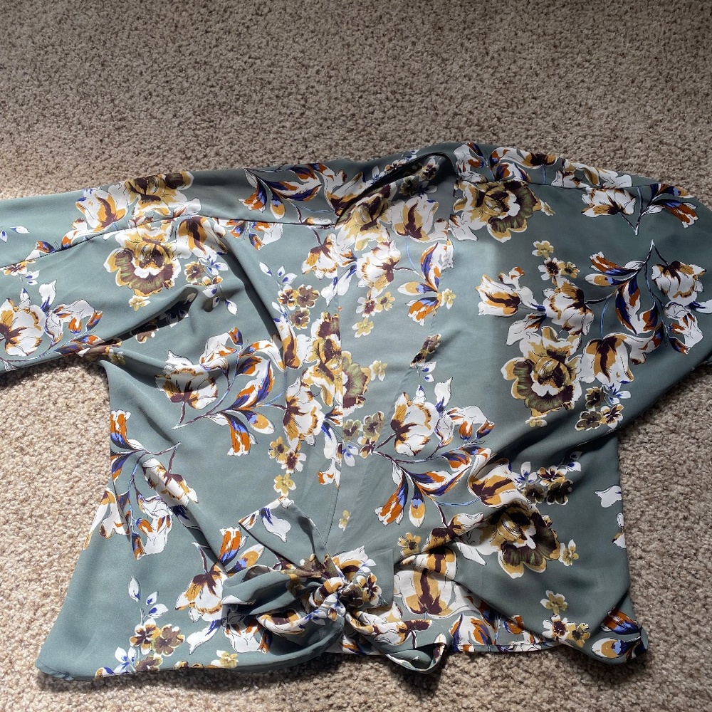 Green Floral Shawl
